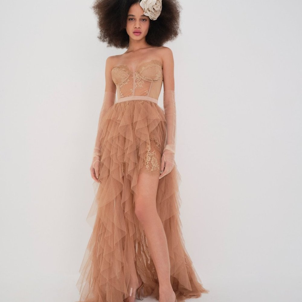 Unworn: For Love Lemons Bustier Gown M / Warm Taupe